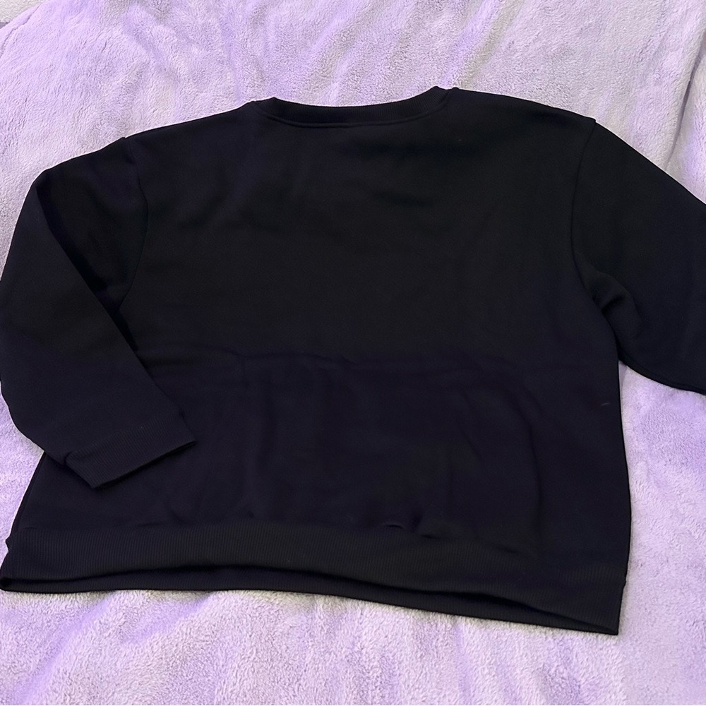 Scream Sweater - Picture 2 of 2